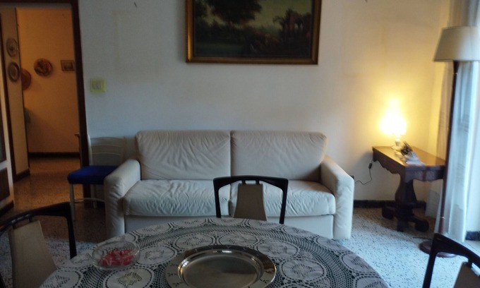 Fuorigrotta Apartment | Naples Fuorigrotta Maradona stadium in building equipped with daytime concierge