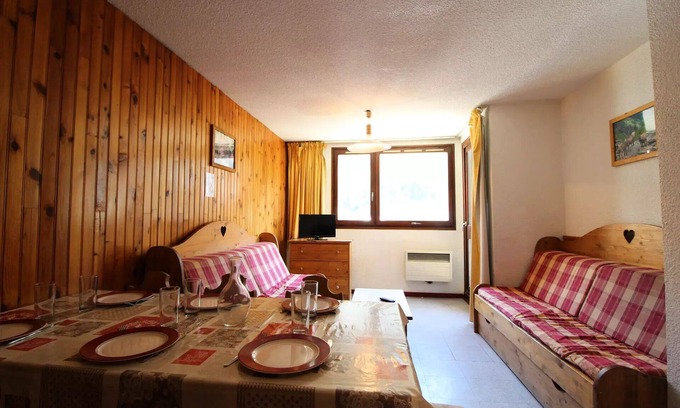 Val Cenis Apartment | Napoleon Quarter Residence - 3 Rooms for 7 People