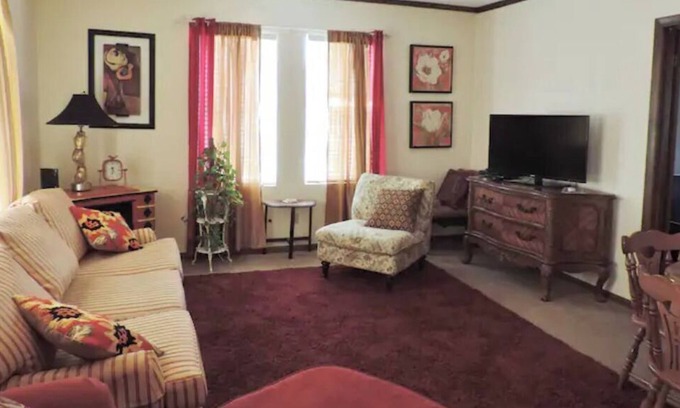 Old Hickory Apartment | Nashville-Travelling Nurses & Business Travelers 1