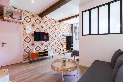 1st Arrondissement Apartment | NATIONALE 4 - St Charles - Réformés - Vieux Port