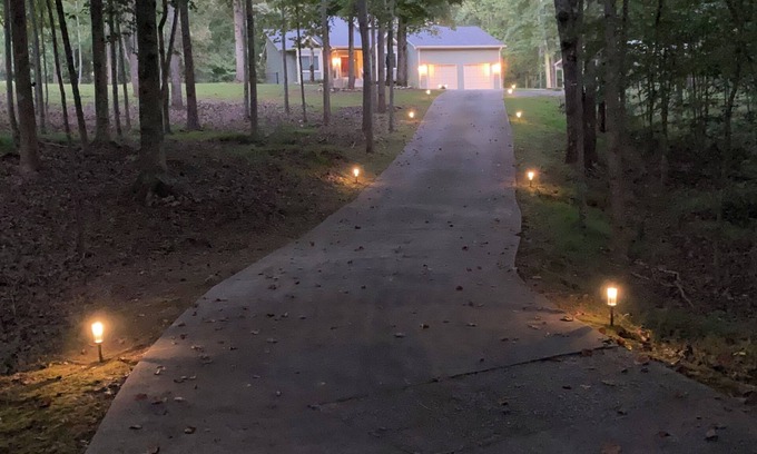Douglasville House | Nature Lover's Retreat - Cozy Bedroom in Douglasville