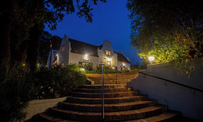 Stellenbosch House | Navarre Residence