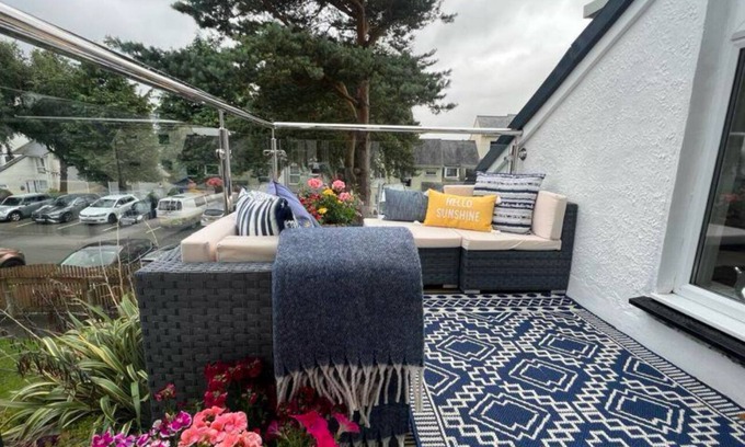 Y Felinheli House | nCute marina residence just off the banks of the Menai straits.