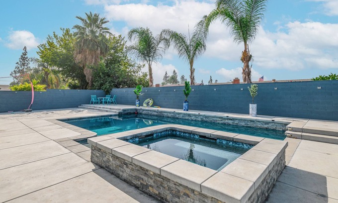 Charter Oak House | NEAR DISNEY, Private Pool, Pool table, Fashion!