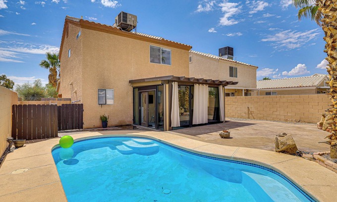 Summerlin House | Near Shopping & Golf: Family Retreat in Las Vegas!