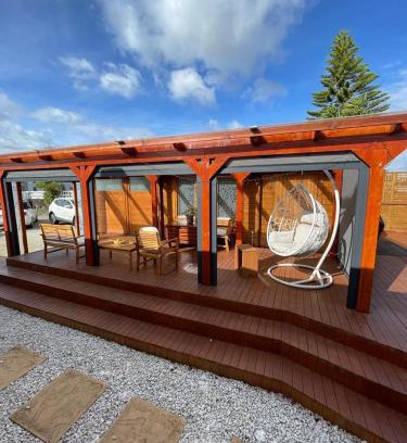 Mangere House | Near the Airport Cozy Cabin Style Entire Tiny Home