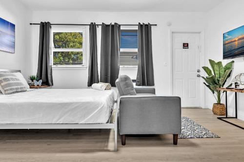 Downtown Hollywood Apartment | Near The Beach On Hollywood Blvd Great Suite D6