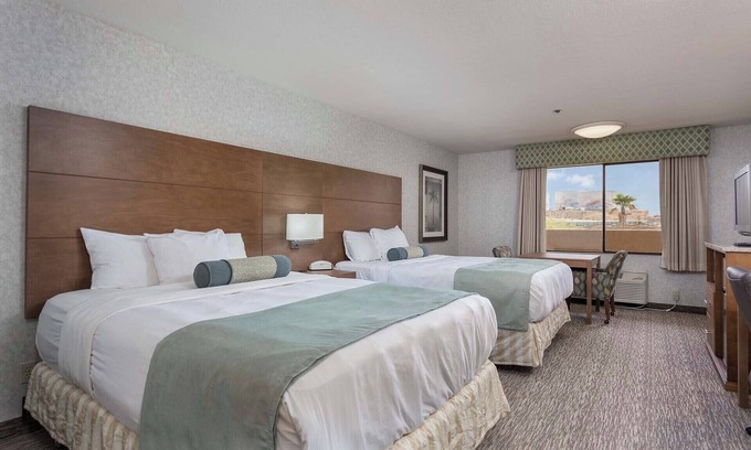 Yuma Hotel | Nearby Attractions, Stylish Unit, Pool, Parking, Fitness Center
