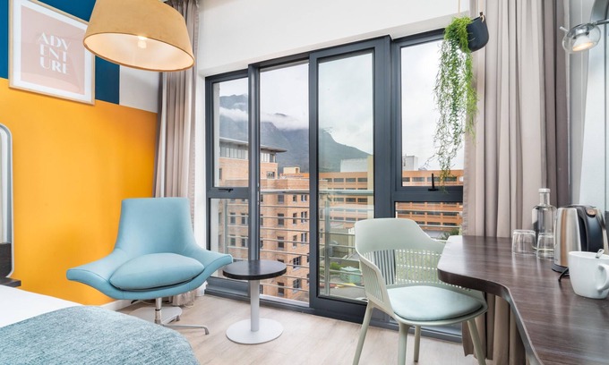 Claremont Hotel | Neighbourgood Newlands