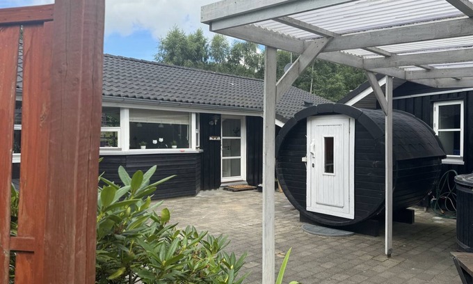 Egense House | "Neli" - 850m to the fjord by Interhome