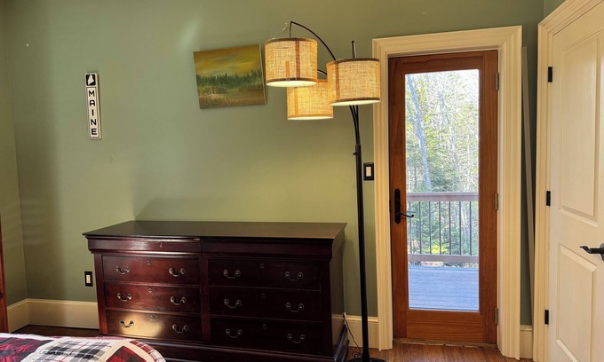 Bar Harbor House | Nerds Paradise in the village of Town Hill in Bar Harbor feat. 2 bed and 2 bath