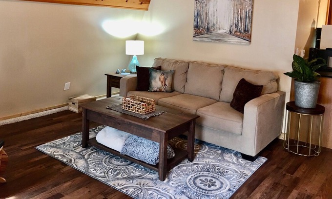 Westford Apartment | Nestled among the trees, perched and tucked away is Peregrine's Perch