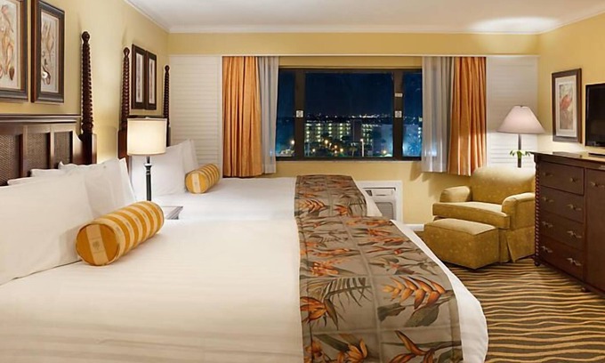 St. Pete Beach Resort | Nestled in the TradeWinds Island Grand Resort - St. Pete's Beach.