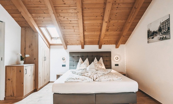 Vilpiano Apartment | Neue Ferienwohnung im Jägerheim in Vilpian