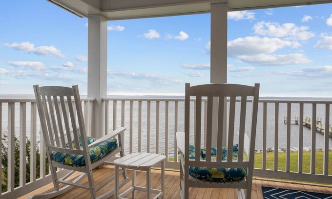 Minnesott Beach House | Neuse Village #2 - The best of the Neuse