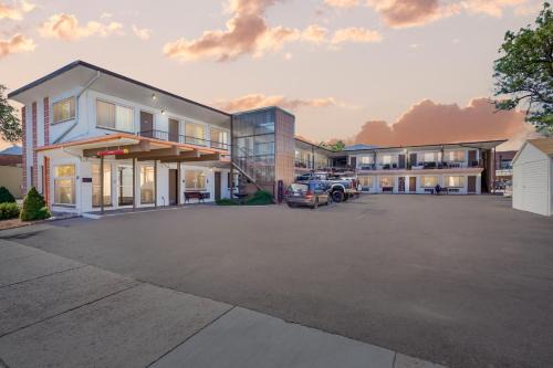 Downtown Colorado Springs Hotel | Nevada Flats Hotel