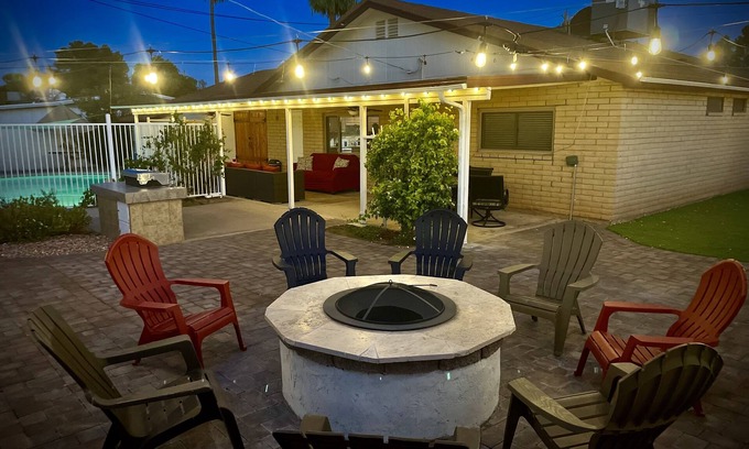 Mesa House | NEW 3 BR Home - Private pool & Backyard OASIS with BBQ Grill, Firepit, Turf