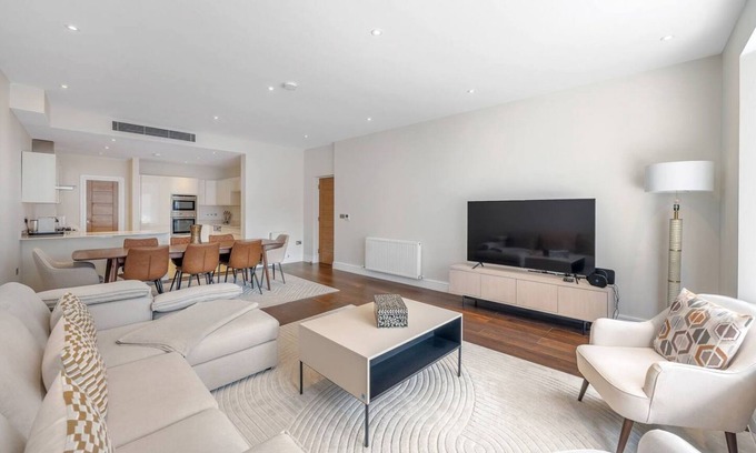 Brompton & Hans Town Apartment | New 3Bed in Knightsbridge