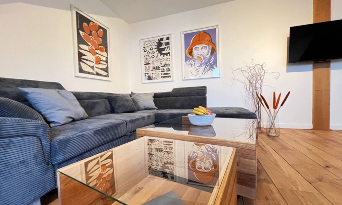 Kuhlungsborn Ost Apartment | NEW 6/25 1-8min: beach, shopping, Kübomare, Strandstrasse, pier, marina
