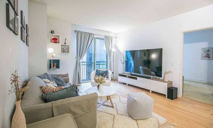 South Beach House | NEW! A+ Home｜Sunny & Modern｜Garage｜2BR 2BTH #41904