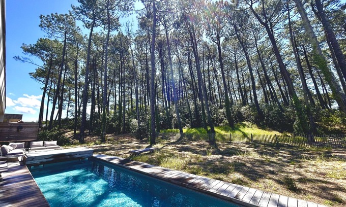 Seignosse Villa | New ad/New contemporary villa with 12x 3 pool Foret view