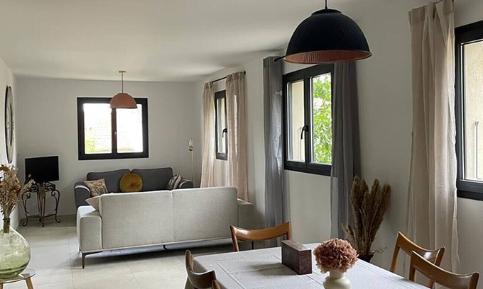 Rapale Apartment | New and air-conditioned apartment in the village of Rapale
