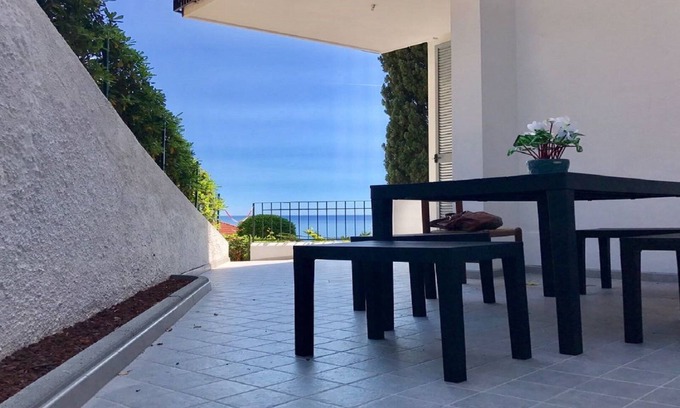 Alassio House | New apartment with terrace overlooking the gulf 200 meters from the sea.
