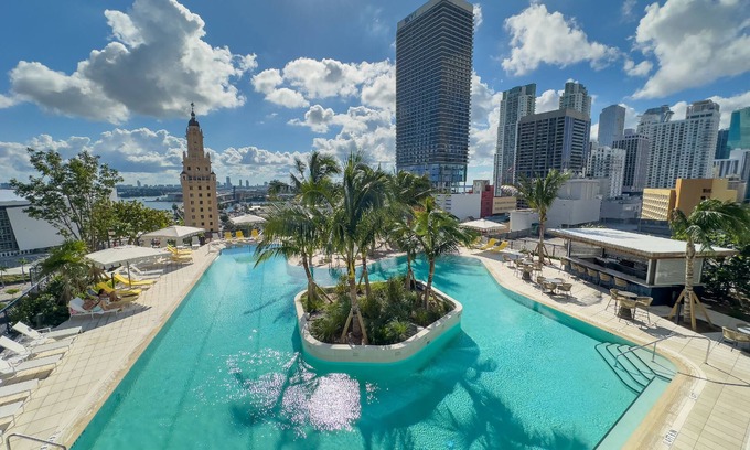 Downtown Miami Apartment | New Apt in front of Kaseya Center