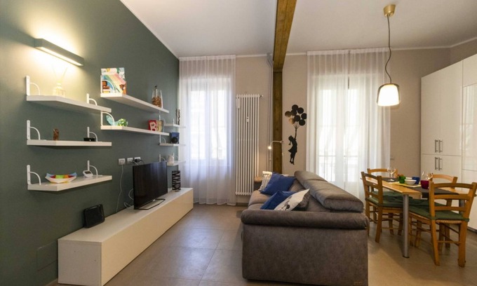 San Donato - Campidoglio Apartment | NEW! Apt x4 a 1km from Don Bosco Bus Station!