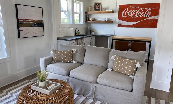 Southeast Pensacola House | NEW! Beach-ish Bungalow, 2 bed *excellent location*