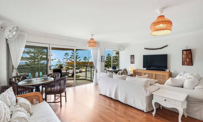 Scarborough Apartment | NEW Beach Paradise : Steps to Beach & Cafes!