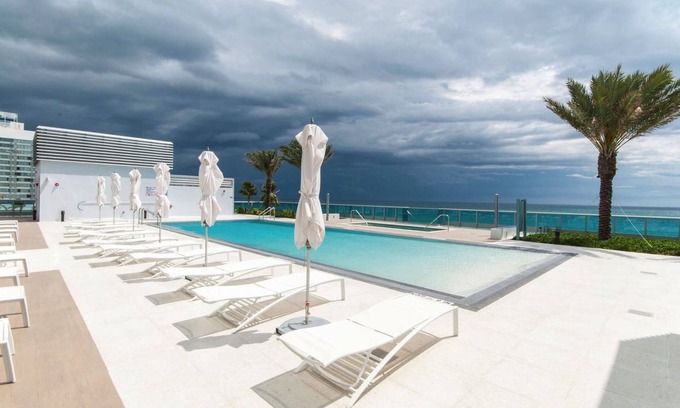 North Beach House | NEW!!! Brand New 1Bdrm Suite - Ocean Front