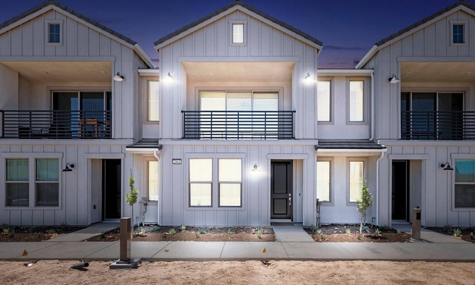Clovis Condo | New Construction, beautiful condo in NE Fresno. Adjacent to walking trails and