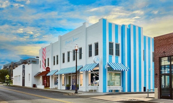 12 South Condo | New construction boutique condo in the heart of the dynamic 12 South neighborhood