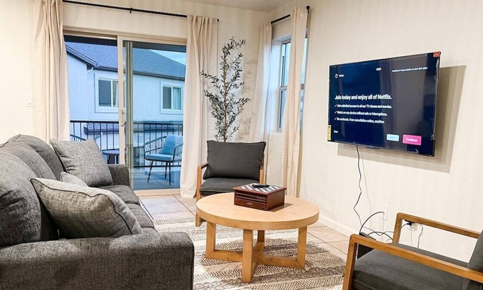 Prescott Valley Units House | New cute 3-bedroom townhouse near park and events. Townhouse #2