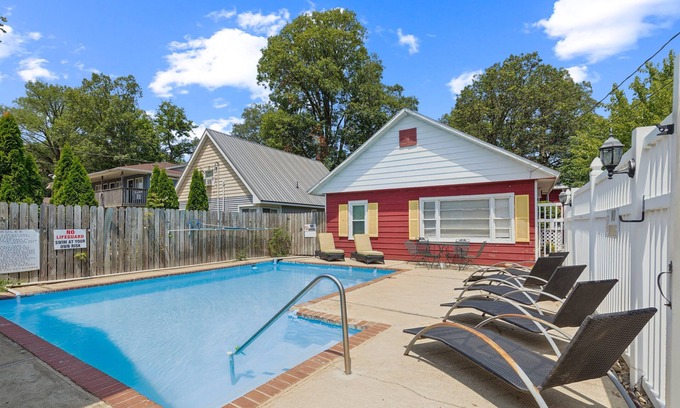 Monticello Apartment | NEW! Dave's Last Resort Lakeside-Comfy Cabin 5