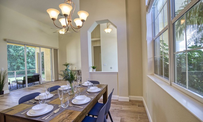 Englewood East House | NEW! Family Friendly, Newly Renovated, Extra Clean, 10 min from beach