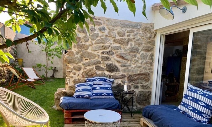 Vigo House | New house with garden 5 min from Canido beach