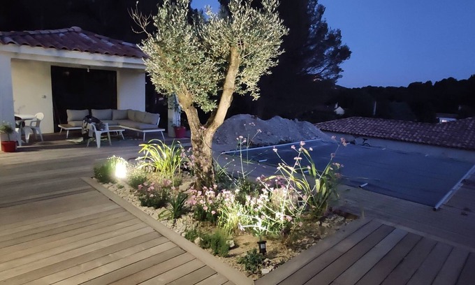 Ventabren House | New house with pool just minutes from Aix en Provence!
