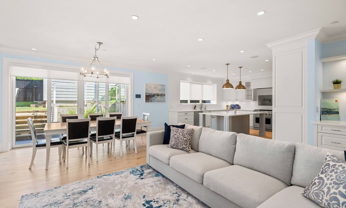 Arbutus Ridge House | New Kitsilano Garden Suite