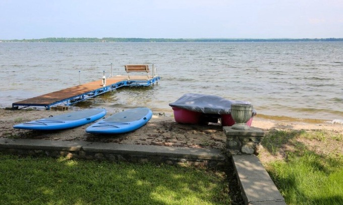 Detroit Lakes Cabin | NEW! Lake Melissa 5 Bedroom Charming Cabin