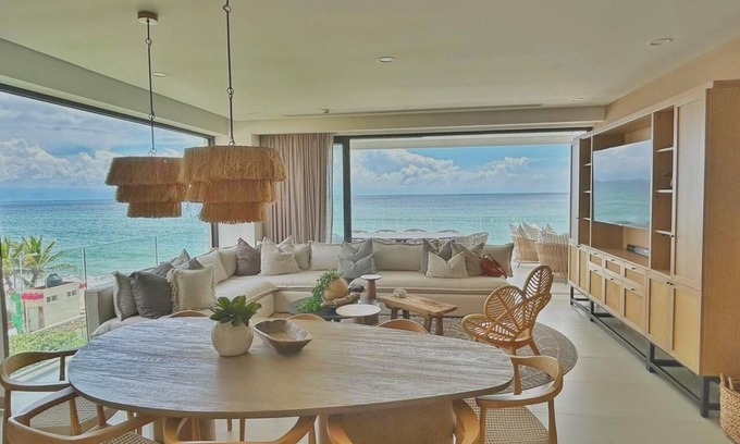 Bucerias Apartment | New Listing-Charming 4-bedroom apartment with WiFi and AC in delightful Bucerías