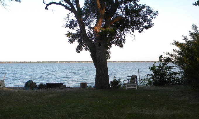 Watertown House | New listing! Lake Front Cabin on Kampeska Lake