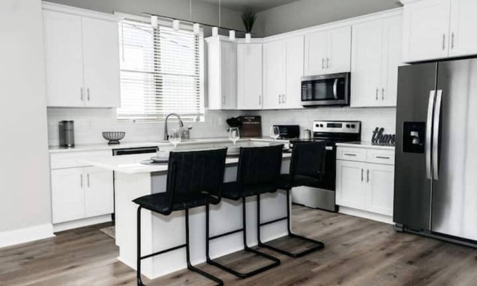 Youngsville House | New Luxury Townhome