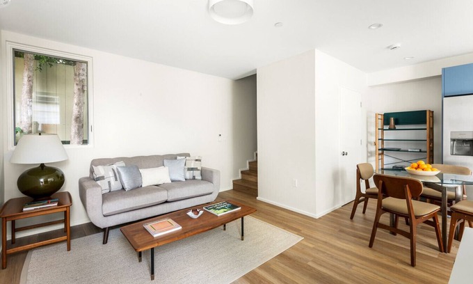 Culver - West House | New! Modern Mar Vista Hideaway