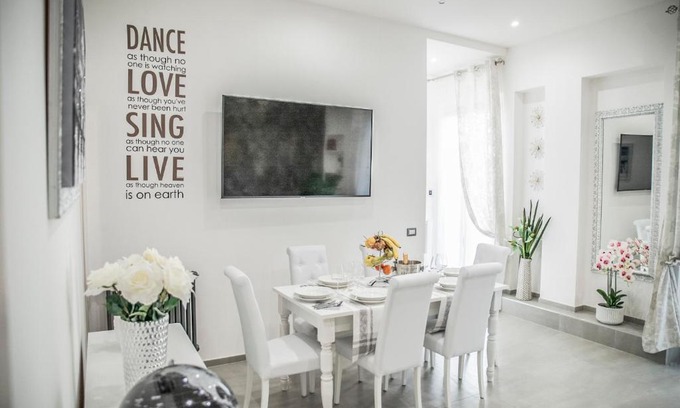 Quartiere XXXIII Lido di Ostia Ponente Apartment | NEW MOON LUXURY APARTMENT