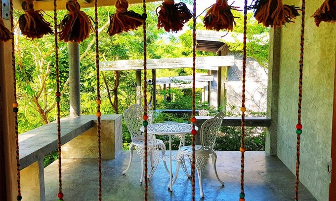 Wok Tum Resort | New Moon