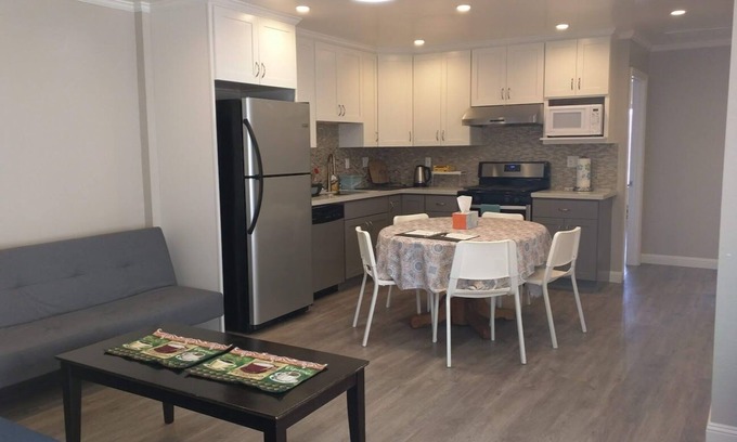 South San Francisco Apartment | New remodeled 3-bedroom South San Francisco home