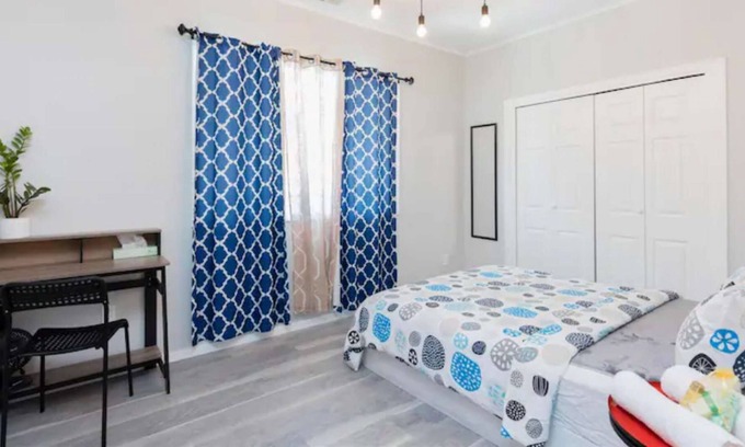 Downtown Apartment | New remodel 2 bedrooms unit near SFO(Orange)