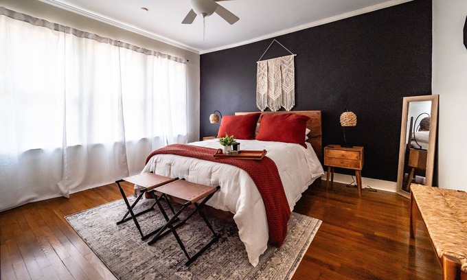 Fondren House | NEW! Stylish and Modern Home In the Heart of the Popular Fondren District